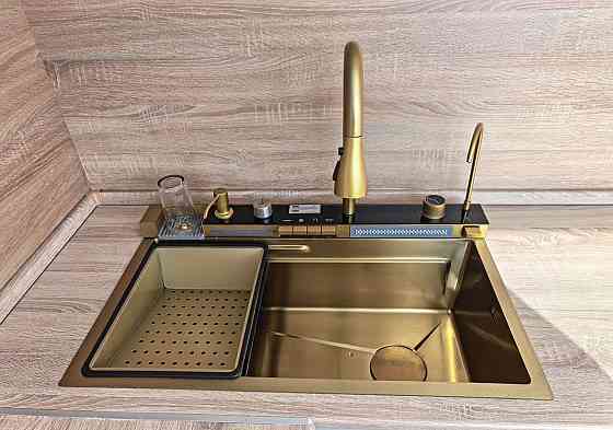 город Донецк, Киевский район, Юность, Донбасс арена, пешая доступность к Донецк Сити Донецк