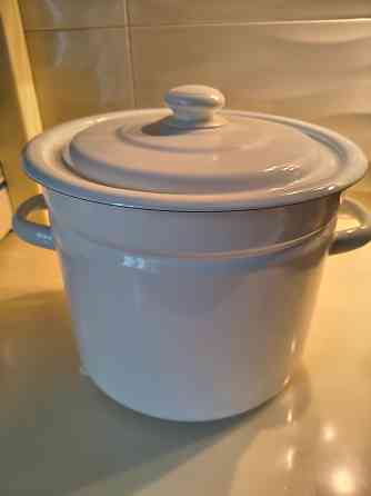 Кастрюля эмалированная, 10 л новая. Цена снижена Донецк