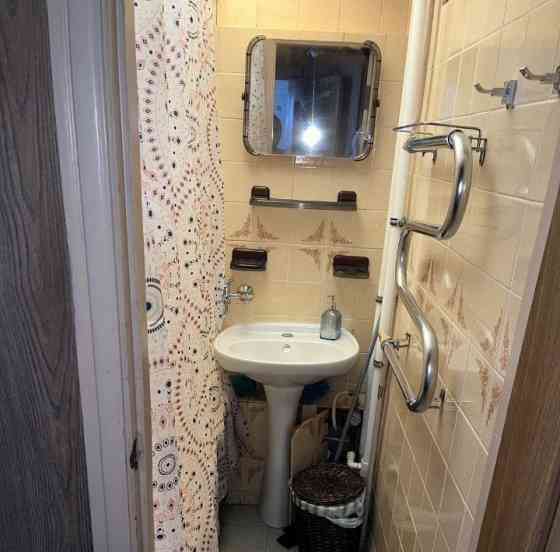 Донецк, Ворошиловский район, гастроном Москва, самый центр, пешая доступность к Площади Ленина Донецк