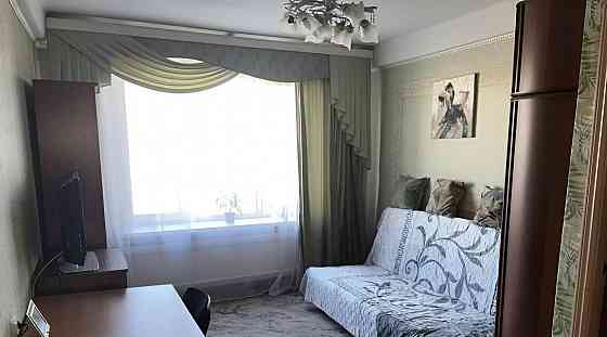 Донецк, Ворошиловский район, гастроном Москва, самый центр, пешая доступность к Площади Ленина Донецк