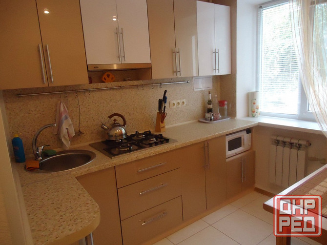 2 комн квартира, пл Ленина, вода постоянно Донецк - изображение 1