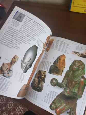 Большие красочные книги на французском языке Донецк