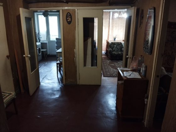 Быстрая сделка! Документы готовы! Продам 3к кв в Ленинском районе. За Цирком.Этаж 1из14.Лоджия.ан Донецк