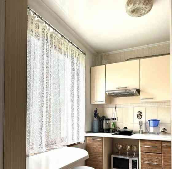 Сдаю двухкомнатную квартиру Калининский район, ул. Овнатаняна. Донецк