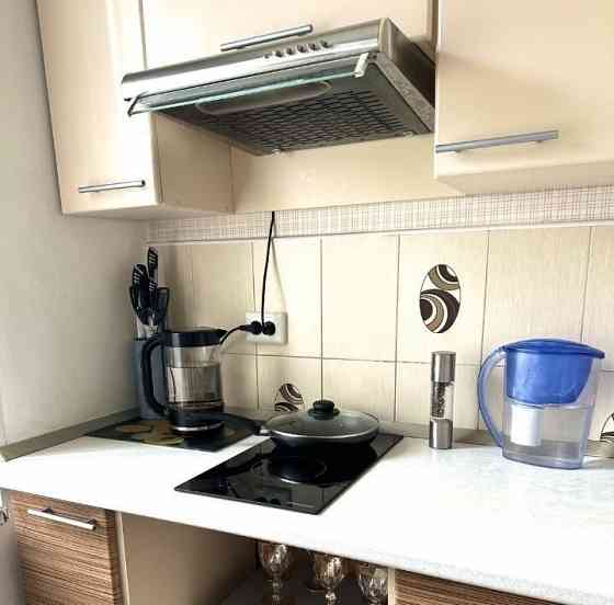 Сдаю двухкомнатную квартиру Калининский район, ул. Овнатаняна. Донецк