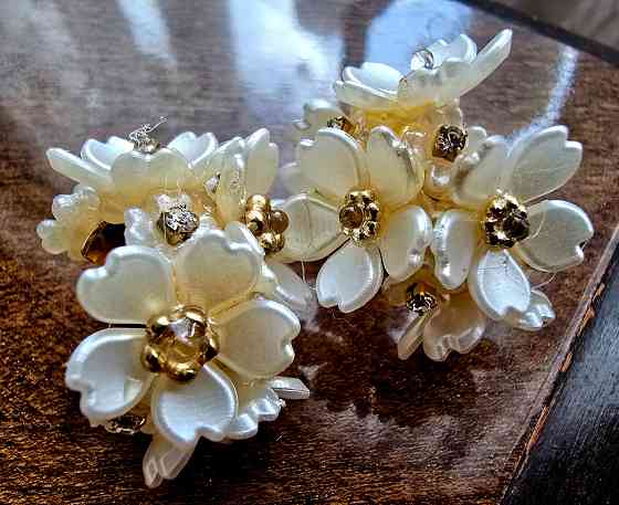 Абсолютно новые красивые серьги Донецк