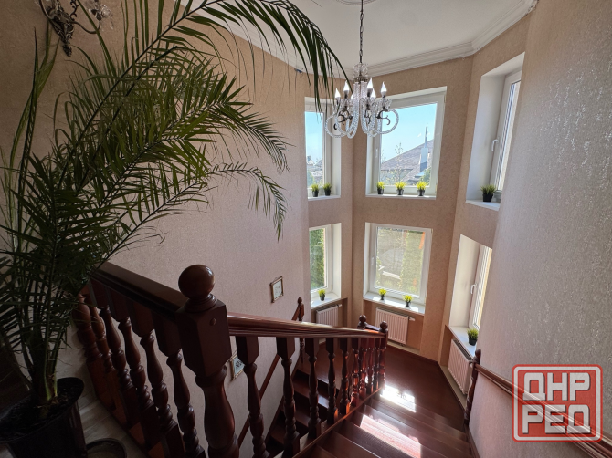 Продажа Коттеджа 450 кВ с Приватизированной Землёй в Донецке! Ул. Квиринга Донецк - изображение 12