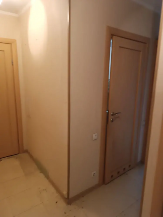 Продам 2. комнатную квартиру Донецк