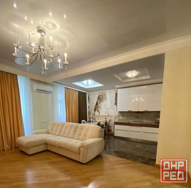 Срочная сдача крупногабаритной трехкомнатной квартиры по адресу Киевский район Донецк - изображение 1