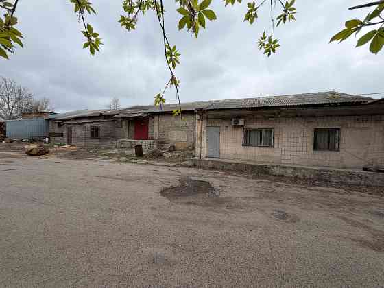 Продам отдельно стоящие здания Донецк