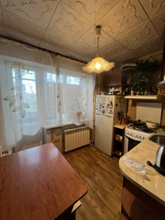 Продажа 3х комнатной квартиры в г.Макеевке, Гвардейка, Ул.Малиновского (стоматология) Макеевка