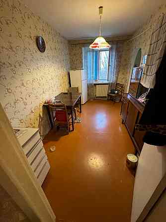 Продам квартиру в Ясиноватой 3-комн. 57 квадратов; 5/5; 55 квартал 3 млн. торг; собственник Ясиноватая