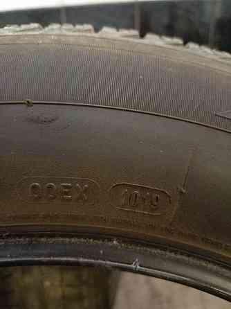 Шины зима Michelin 4шт 215/65R17 Донецк