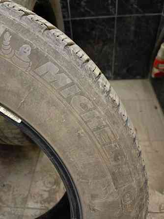 Шины зима Michelin 4шт 215/65R17 Донецк