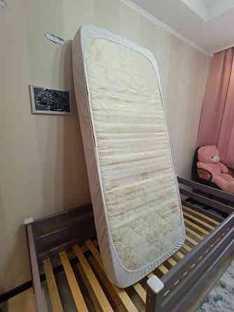 Продам детскую кровать 2000*920 Донецк