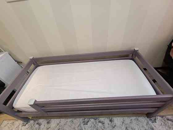 Продам детскую кровать 2000*920 Донецк