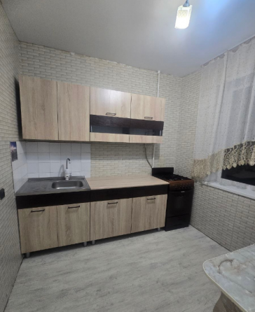 Продам 3-к квартиру на Зеленом Макеевка