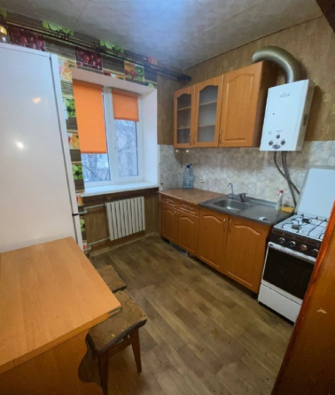 Продам 2-к квартиру в Центре Макеевки, ул. Свердлова Макеевка