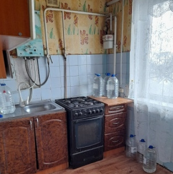 Продам 3-к квартиру на Черемушках Макеевка