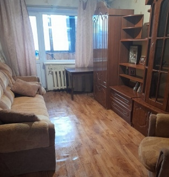 Продам 3-к квартиру на Черемушках Макеевка