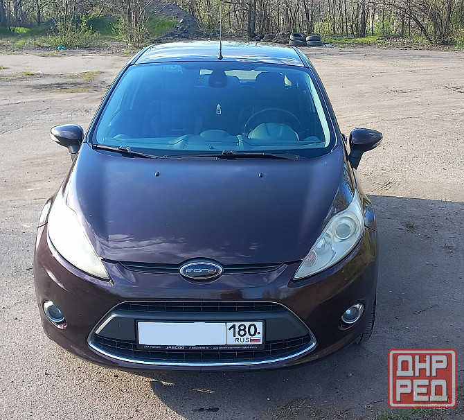 Ford Fiesta Titanium Макеевка - изображение 1