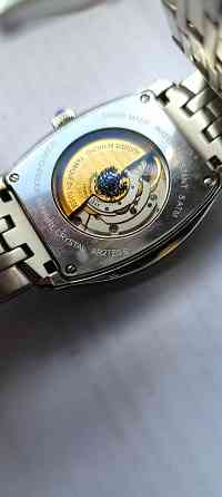 Швейцарские часы -- Auguste Raymond automatic Донецк