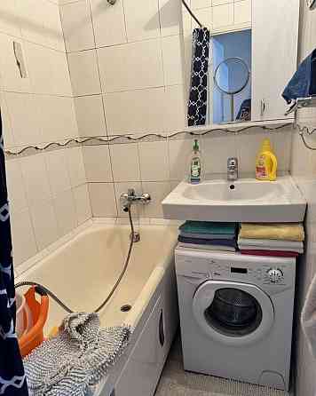 Сдаю двухкомнатную квартиру Калининский район, Проспект Ильича, 10 минут до Медицинского Университет Донецк