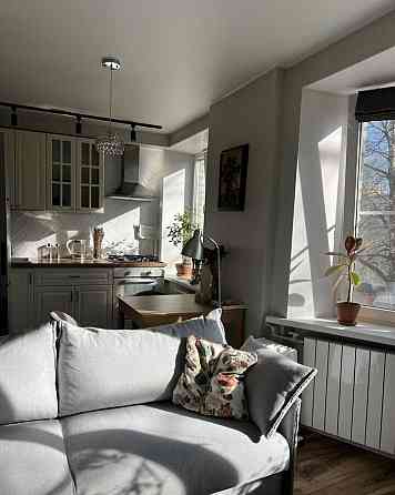 Сдаю однокомнатную квартиру город Донецк, Киевский район, Донбасс Арена, крытый рынок и Травматологи Донецк