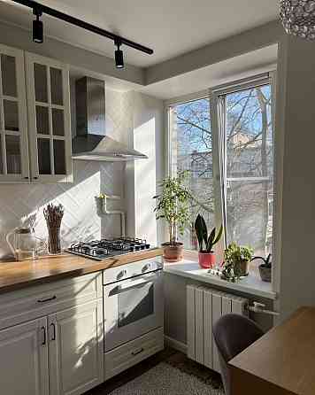 Сдаю однокомнатную квартиру город Донецк, Киевский район, Донбасс Арена, крытый рынок и Травматологи Донецк