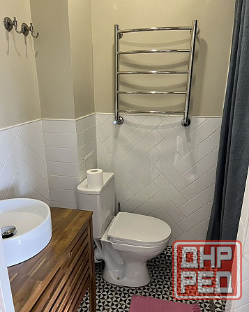 Сдаю однокомнатную квартиру город Донецк, Киевский район, Донбасс Арена, крытый рынок и Травматологи Донецк - изображение 7