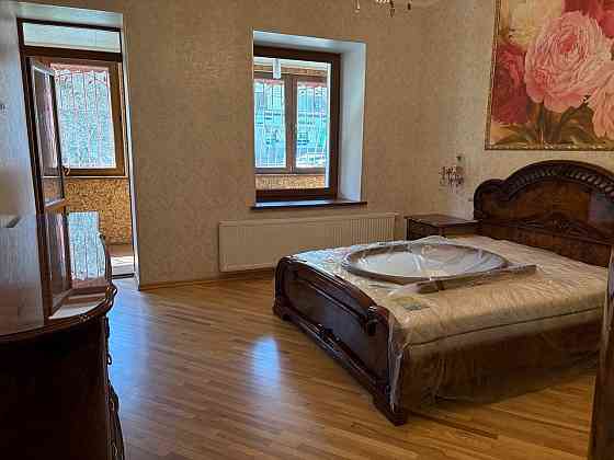 Продам 3 квартиру Центр пр. Театральный 100кв.м Донецк