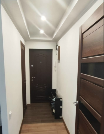 Продам 2-к квартиру на Пушке, кв-л Металлург Макеевка