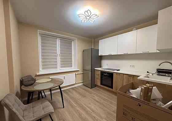 Донецк, Ворошиловский район, Крытый рынок, 10 минут до Набережной, Самый центр Донецк