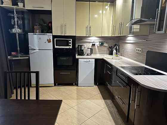 Сдаю двухкомнатную квартируДонецк Ворошиловский район крытого рынка, парка кованных, Донецк