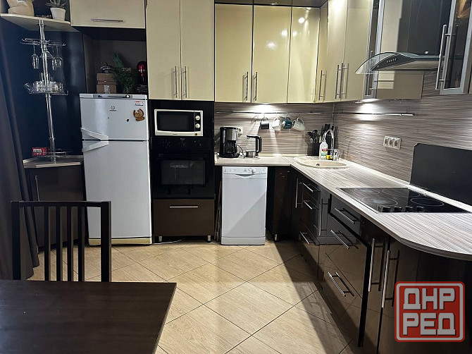 Сдаю двухкомнатную квартируДонецк Ворошиловский район крытого рынка, парка кованных, Донецк - изображение 1