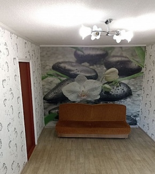 Сдам 2-к квартиру на Гвардейке Макеевка