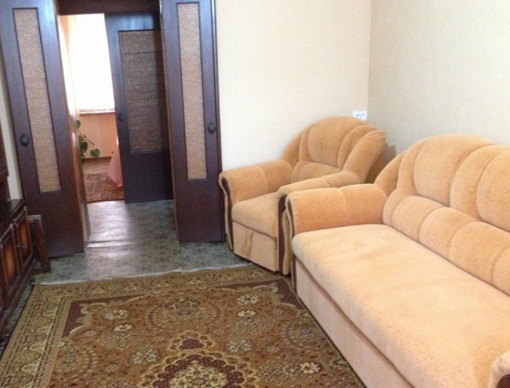 Сдам 2-к квартиру на Черемушках Макеевка