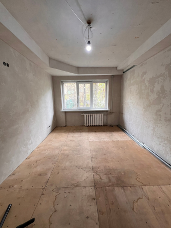 Продажа 3-х комнатной квартиры в Горняцком районе г. Макеевка, 945-й квартал Макеевка