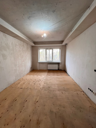 Продажа 3-х комнатной квартиры в Горняцком районе г. Макеевка, 945-й квартал Макеевка