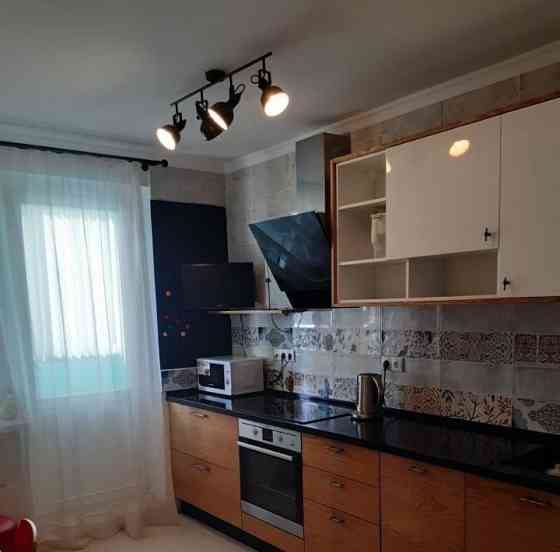 Просторная 2-комнатная квартира в Ворошиловском районе на парке Щербакова Донецк