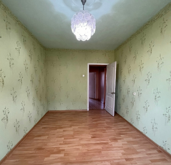Продам 3-к квартиру на Зеленом Макеевка