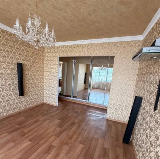 Продам 3-к в Центре, Солнечный м-н Макеевка