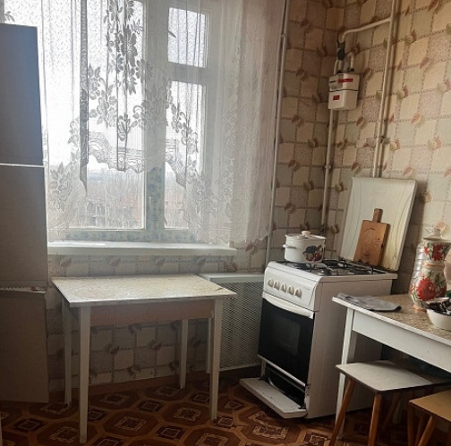 Продам 2-к квартиру на Зеленом Макеевка