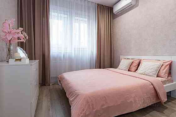 Квартира посуточно в центре Донецка Донецк