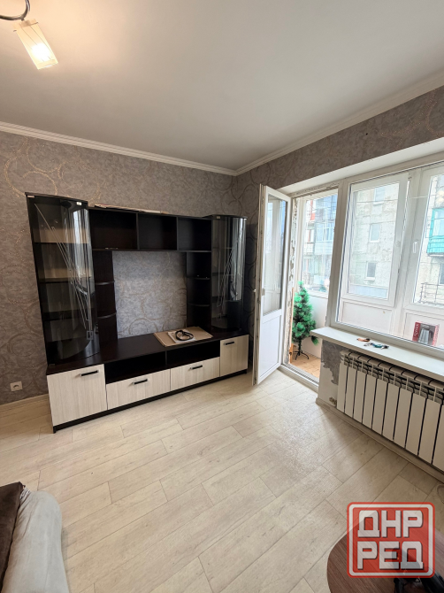 Продажа 1 комнатной квартиры (малосемейка) г. Макеевка, Советский район, пгт Объединенный Макеевка - изображение 1