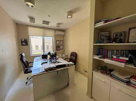 Продажа Business Class - Статусного Офисного Помещения с мебелью - удобная Парковка ! Вода 24.7 . Донецк