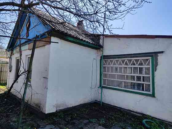 продается небольшой домик на трубной стороне Харцызск