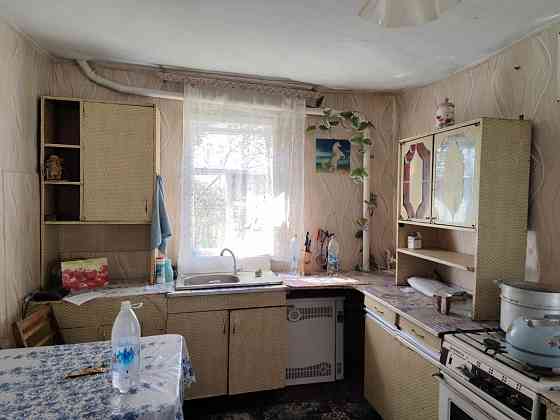 продается небольшой домик на трубной стороне Харцызск