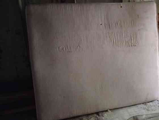 Очень комфортный матрас с некоторыми дефектами Донецк