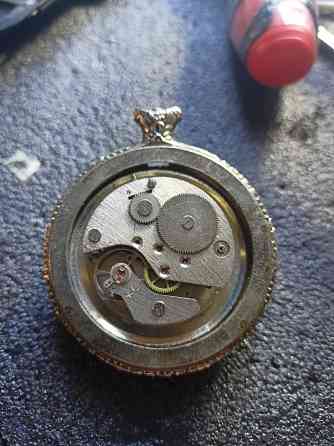 Часы механические на запчасти. Макеевка